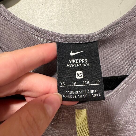 Nike Pro Hypercool Cropped Tank - Picture 5 of 5